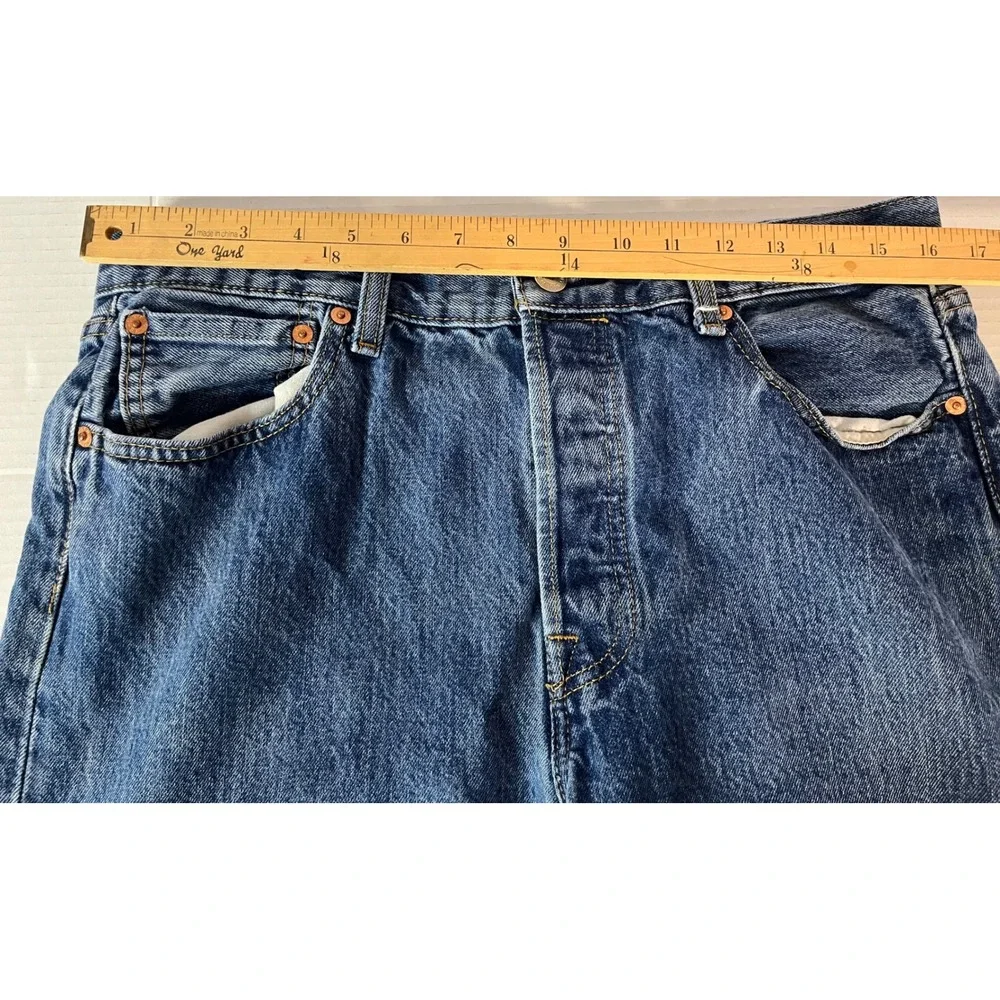 Levis 501‎ Original Fit Jeans Mens 34x32 Blue Straight Leg Button Fly